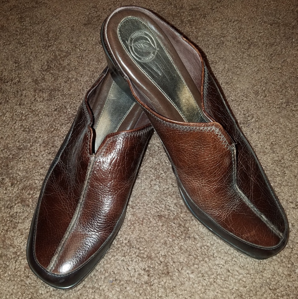 NWOT Nurture size 10